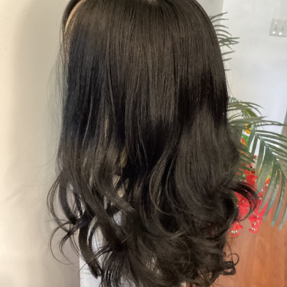 Glueless Synthetic Curly Lace Wig 13 x 4 UNIT ( Heat up to 360 Degrees) - Picture 4 of 10
